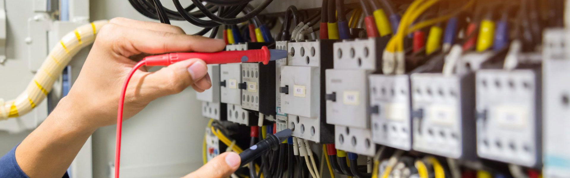 Bates Electric provides electrical services in the Vancouver area, as well as movie set electrical work for the Vancouver movie industry